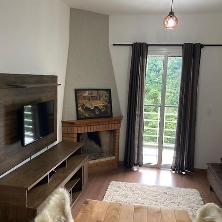 Apartamento Yy Hiver Кампус-ду-Жордау Экстерьер фото